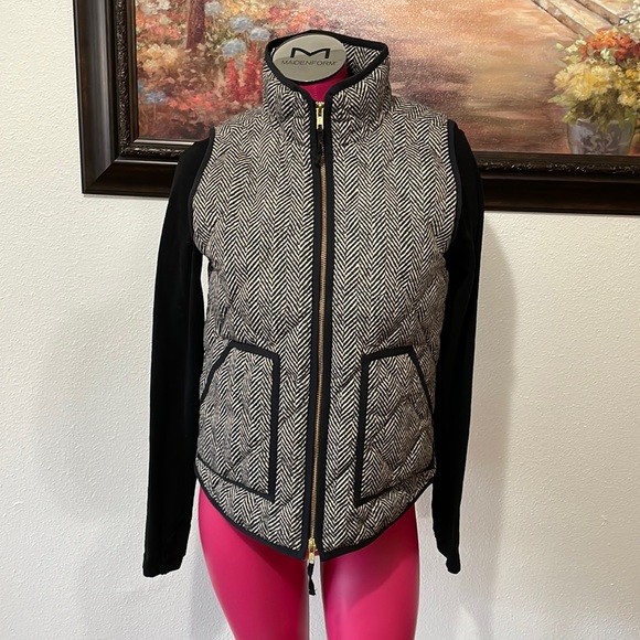 J. Crew Down Full Zip Jacket Vest Women’s Small Black Herringbone Pockets Gold - Picture 1 of 9
